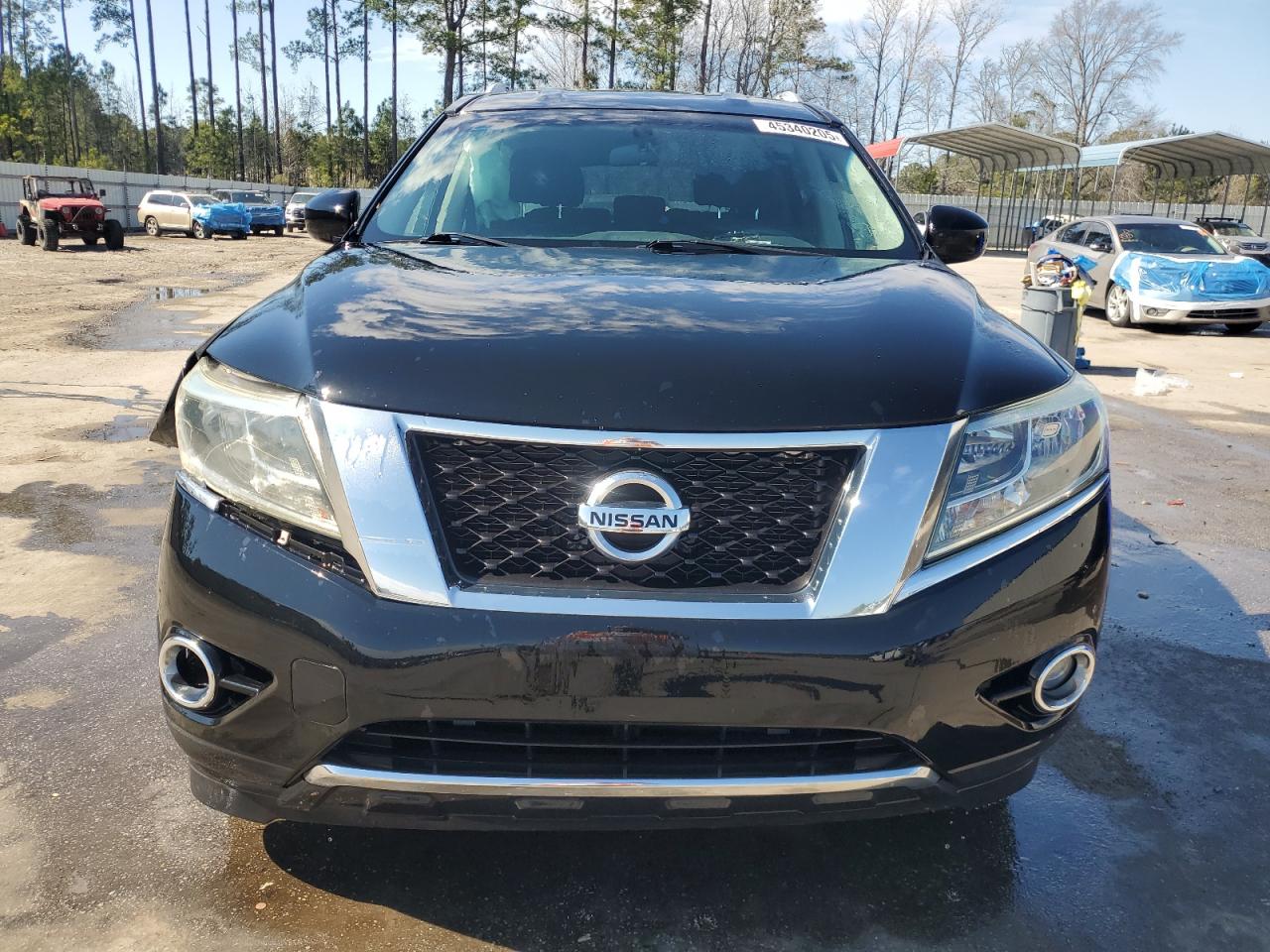 2013 Nissan Pathfinder - Image 5