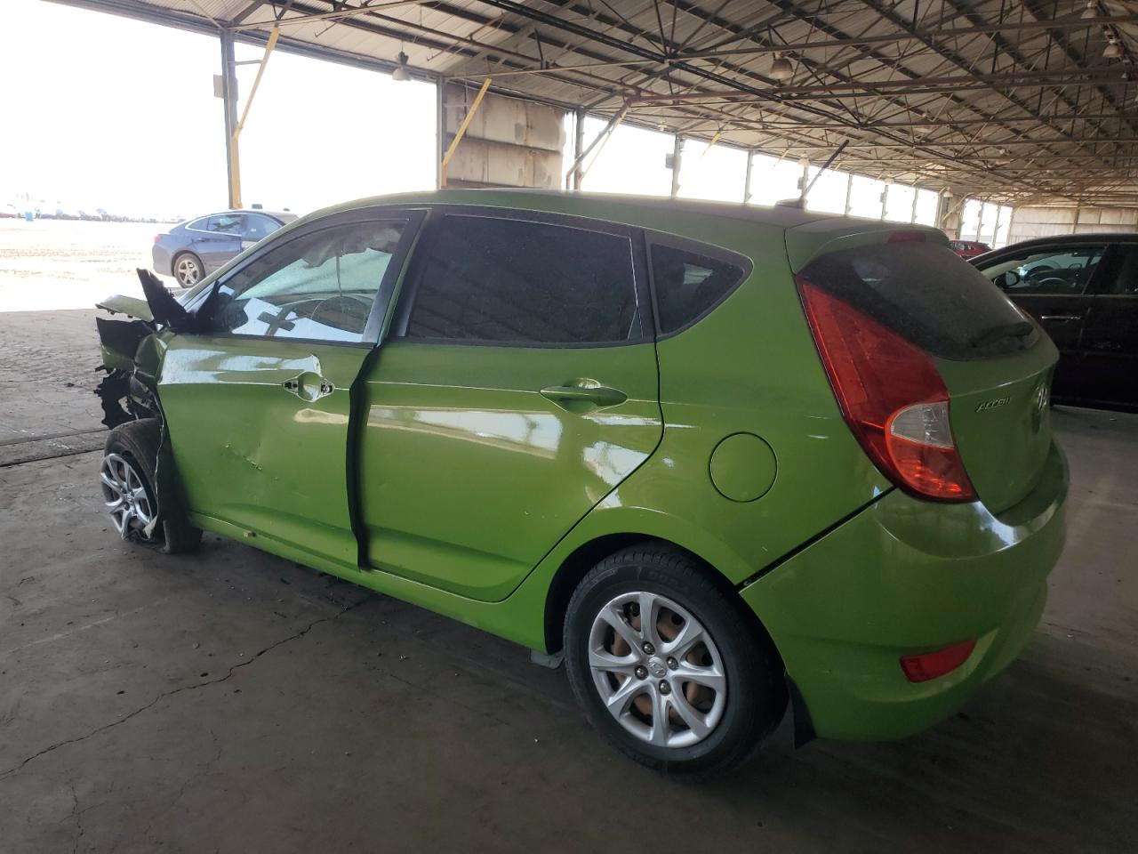 2013 Hyundai Accent - Image 2