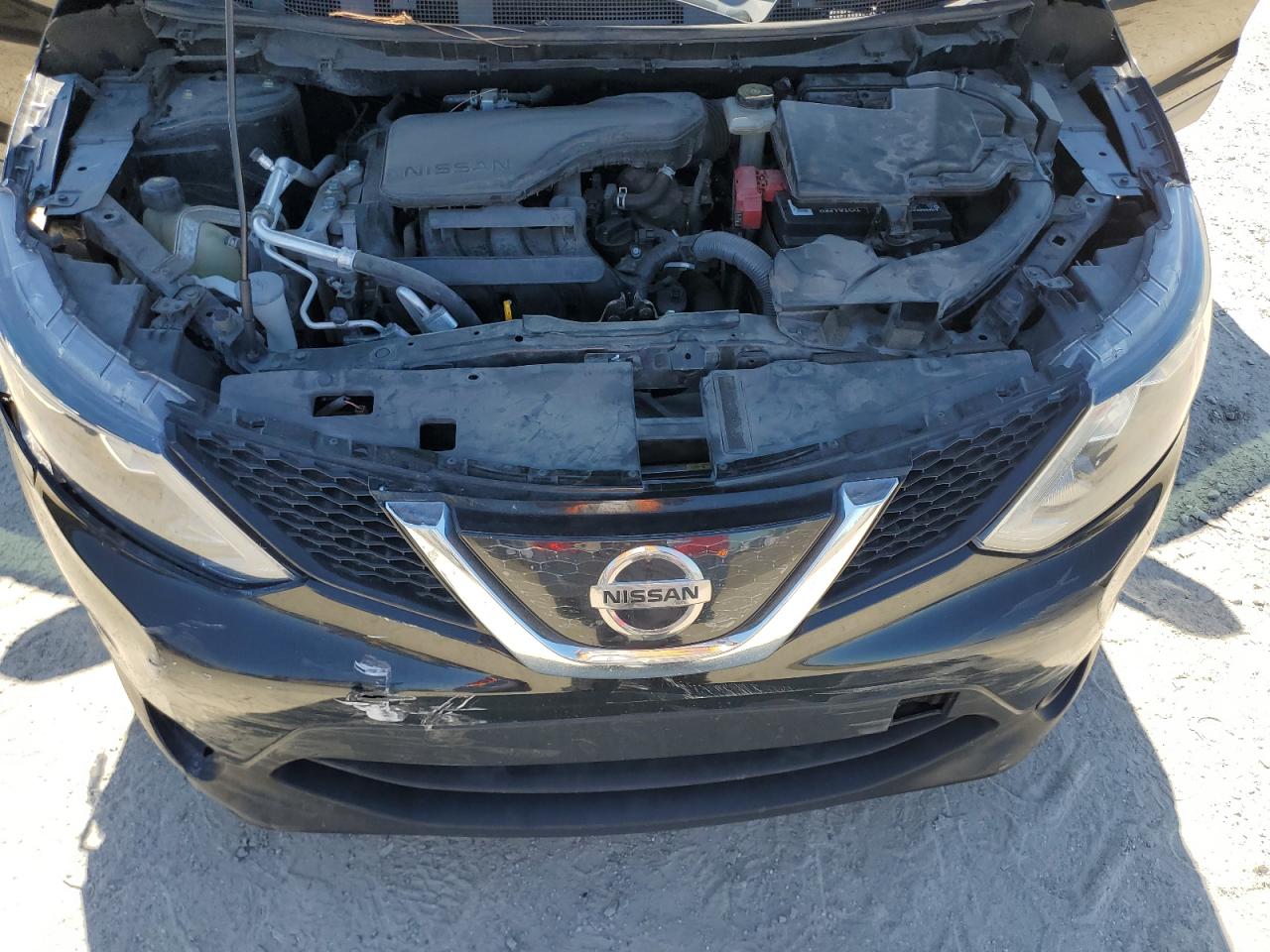 2019 Nissan Rogue - Image 12