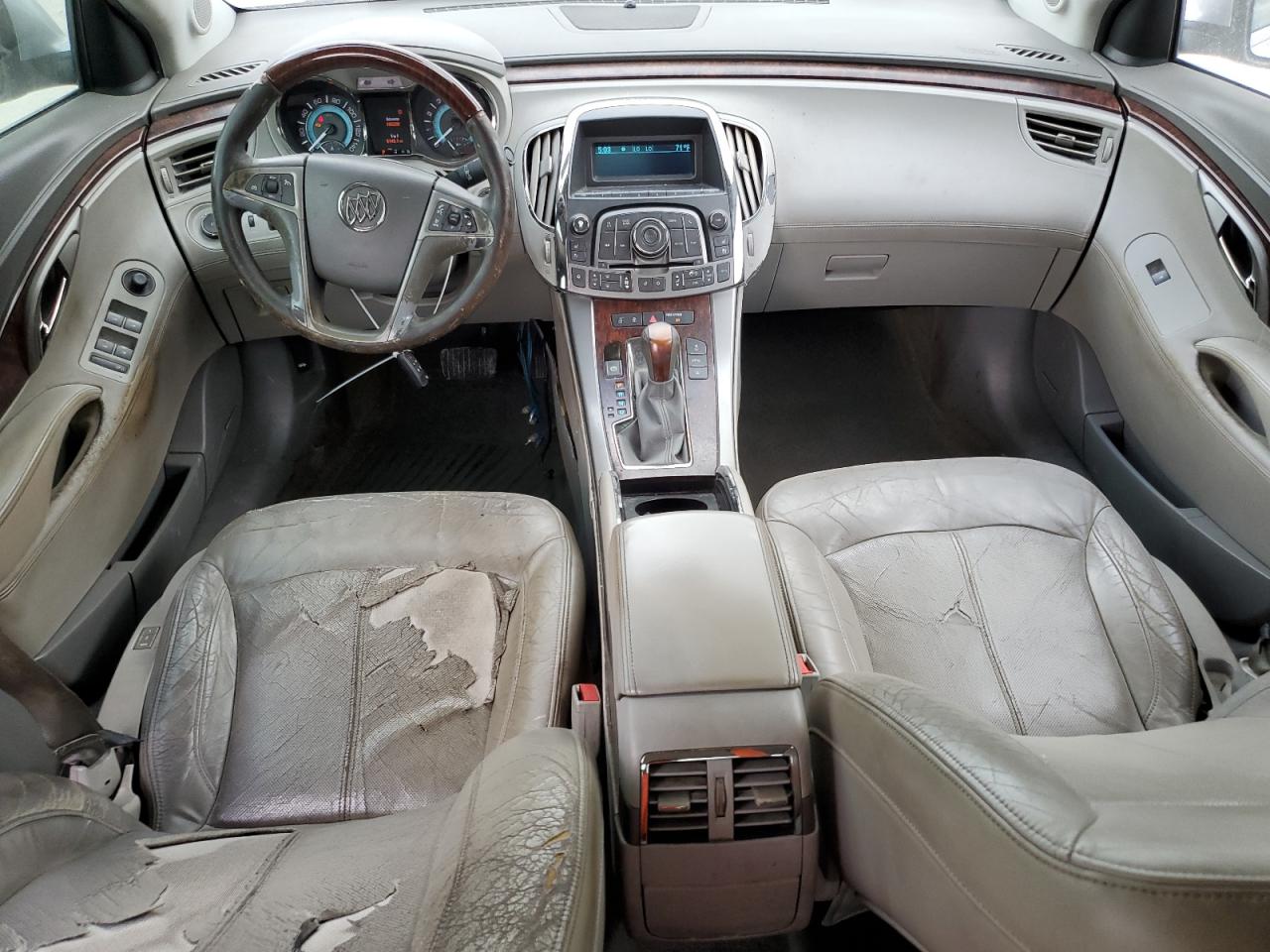 2011 Buick LaCrosse - Image 8