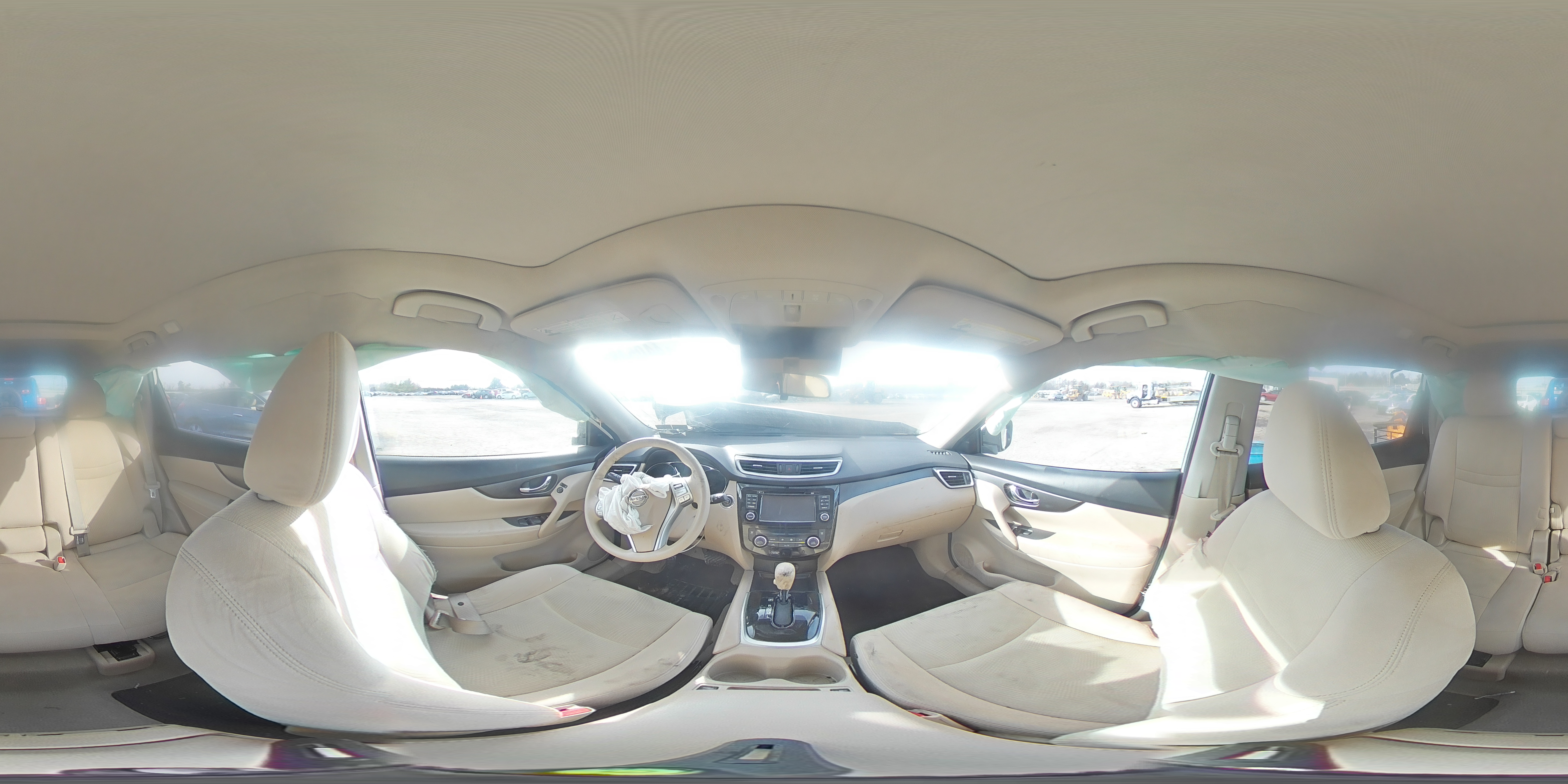 2015 Nissan Rogue - Image 14