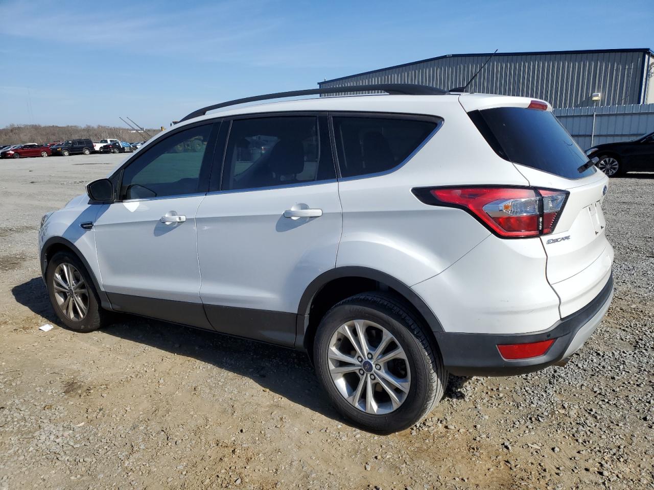 1FMCU0GD5HUE43657 FORD ESCAPE 2017