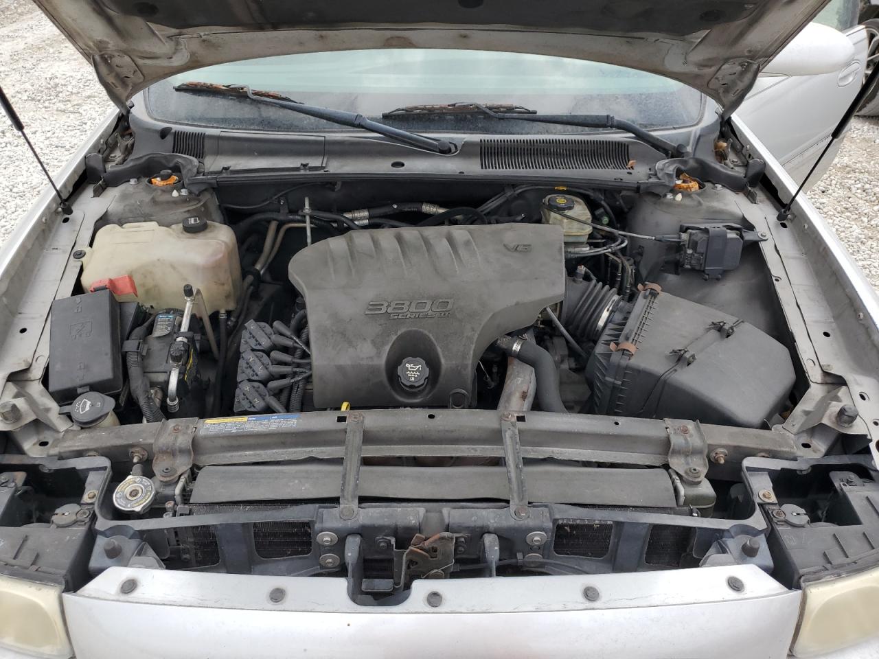 2003 Buick LeSabre - Image 11