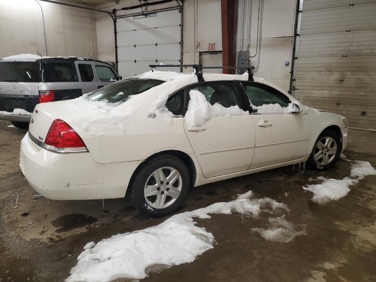 2008 Chevrolet Impala - Image 3