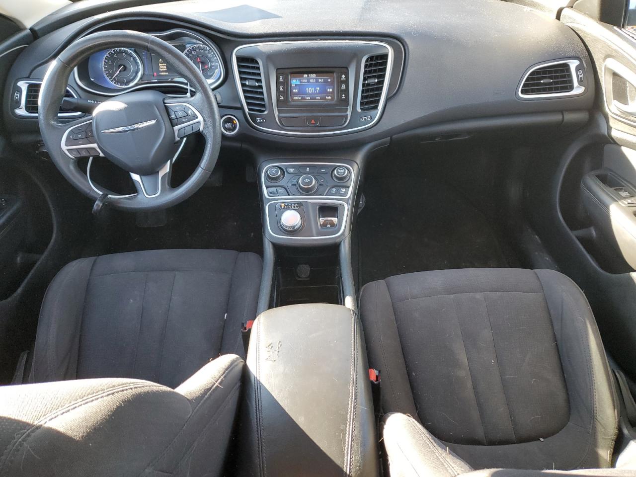 2015 Chrysler 200 - Image 8