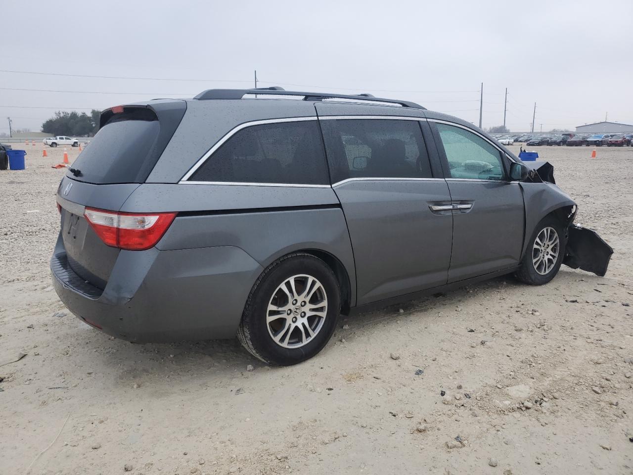 2012 Honda Odyssey - Image 3