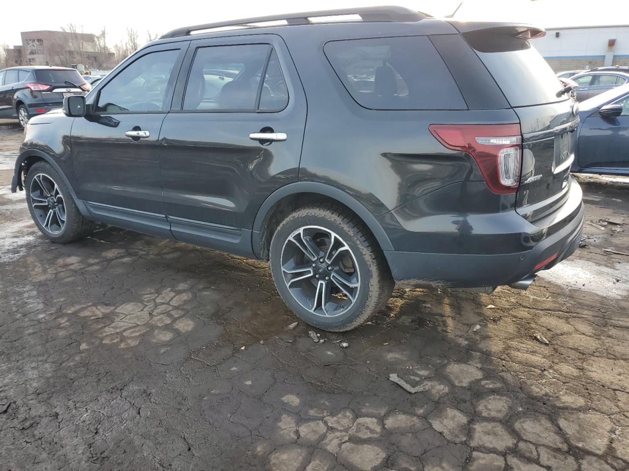 2013 Ford Explorer - Image 2