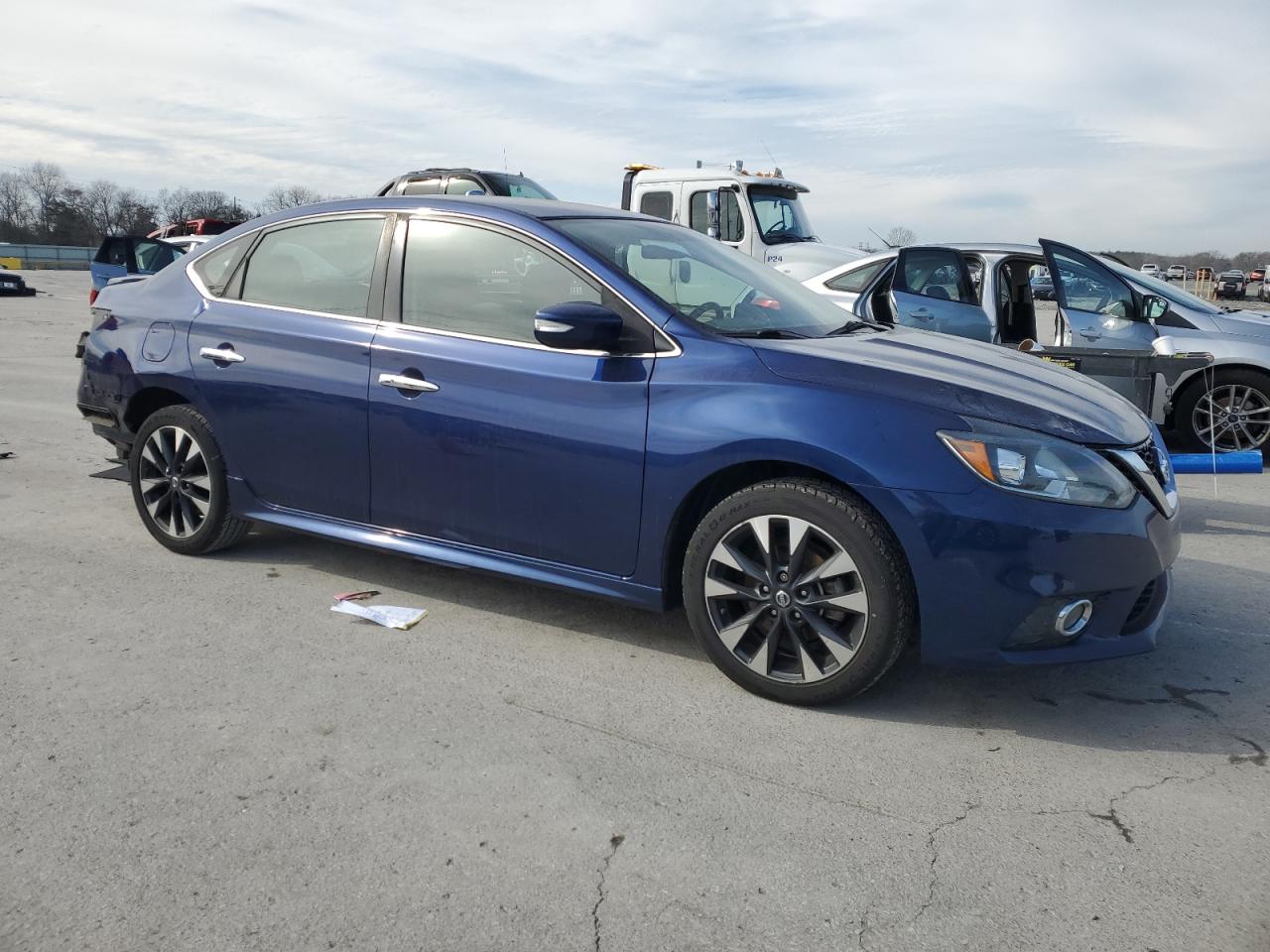 2016 Nissan Sentra - Image 4