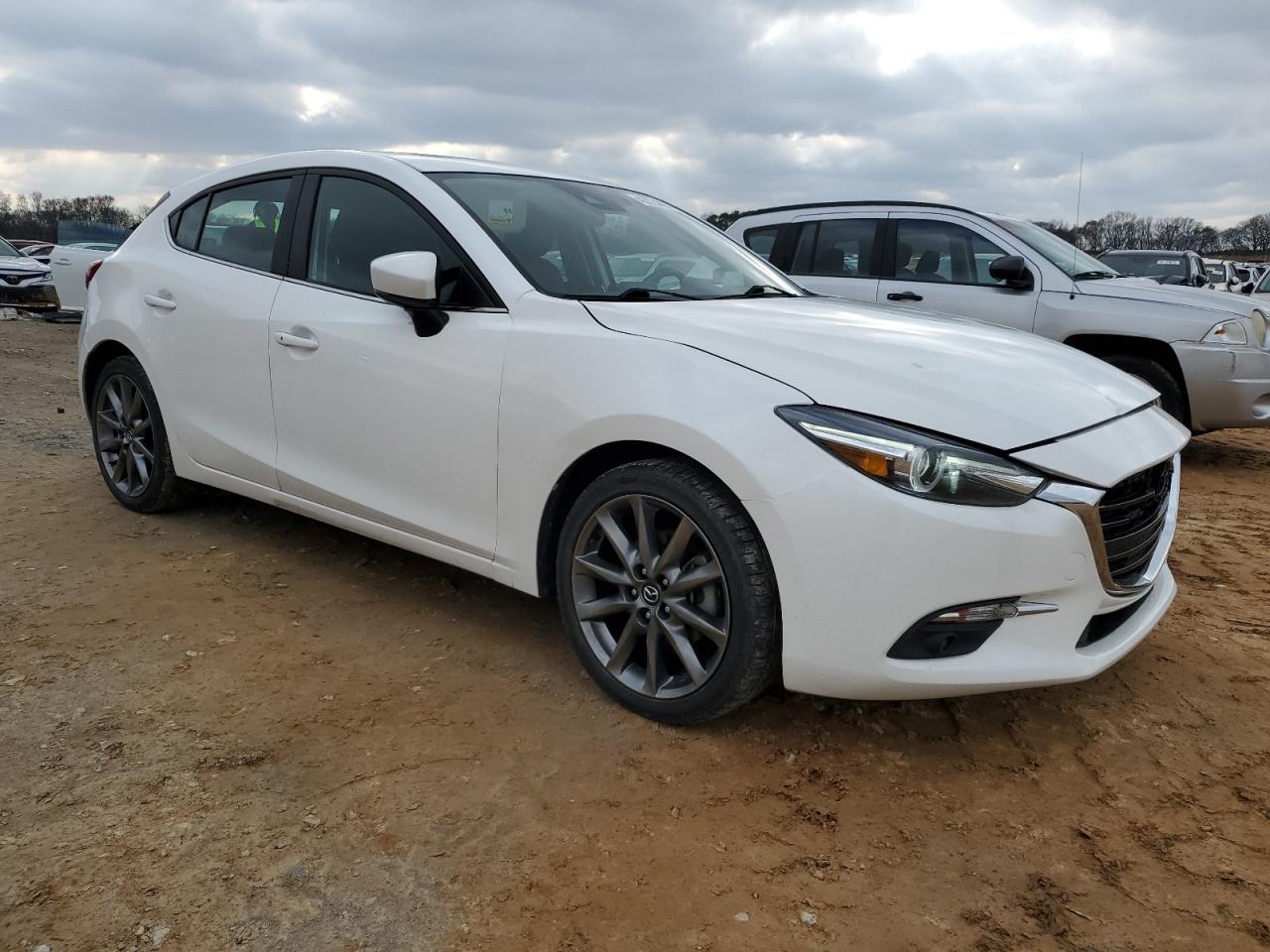 2018 Mazda 3 - Image 4