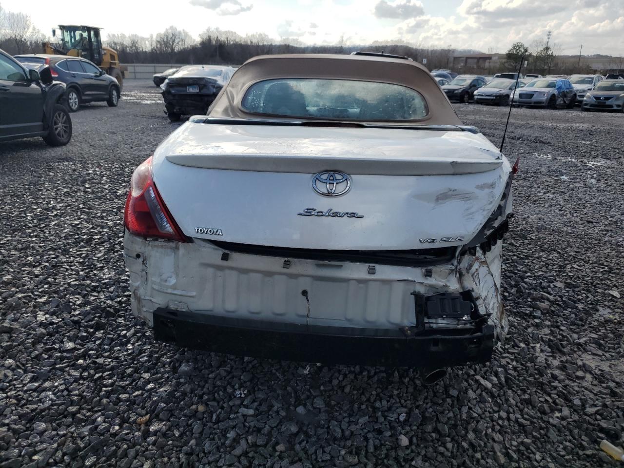 2006 Toyota Camry Solara - Image 6