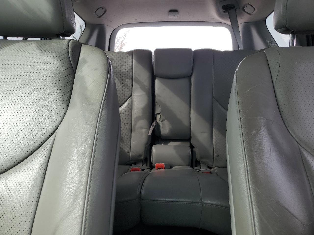 2012 Toyota RAV 4 - Image 10
