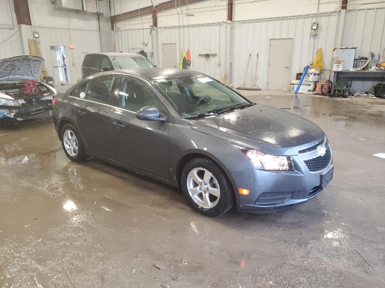 2013 Chevrolet Cruze - Image 4