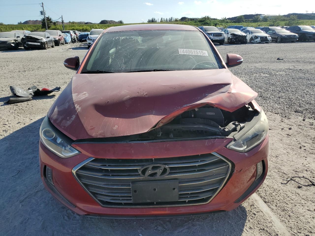 2017 Hyundai Elantra - Image 5