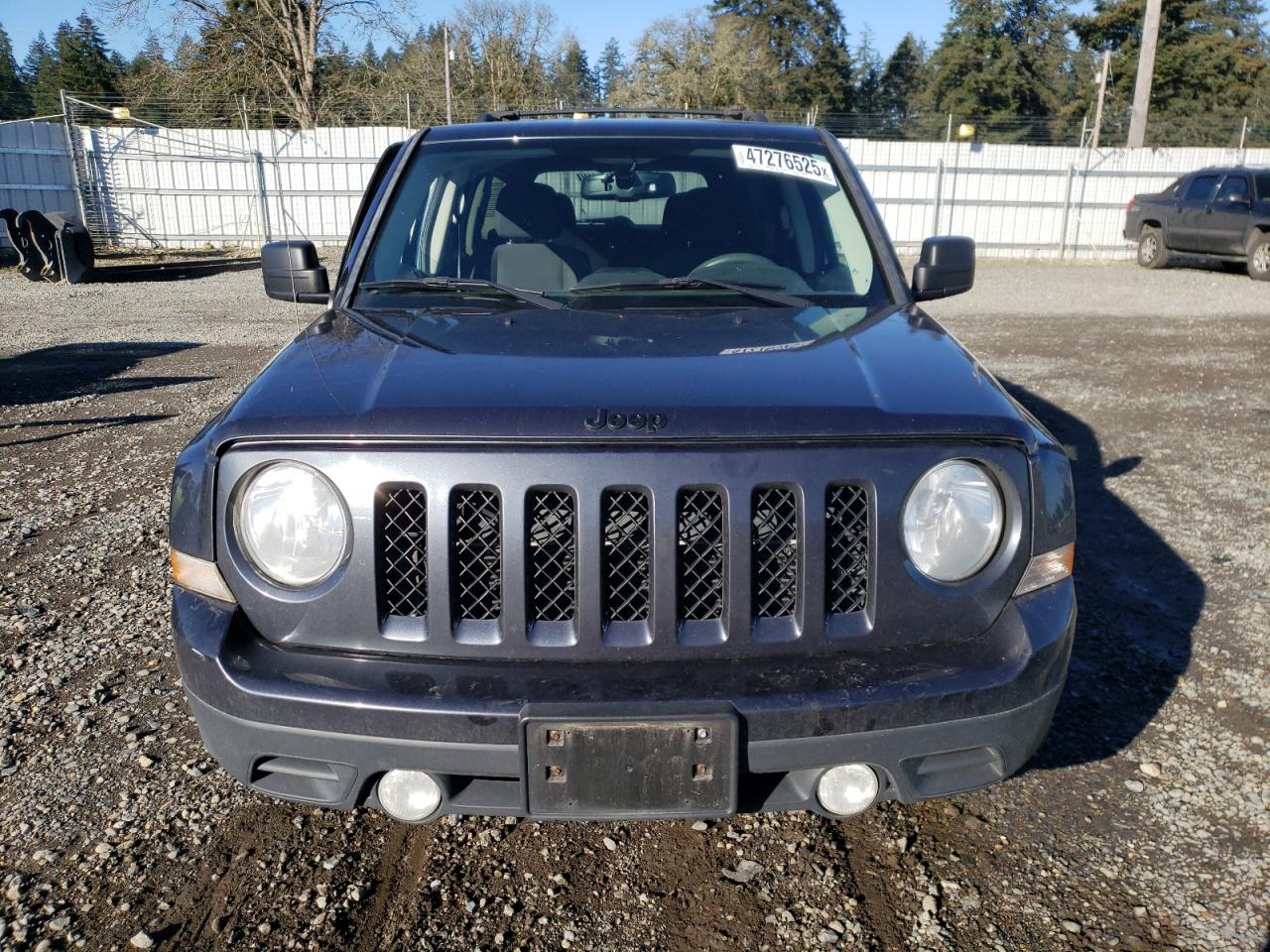 2015 Jeep Liberty (Patriot) - Image 5