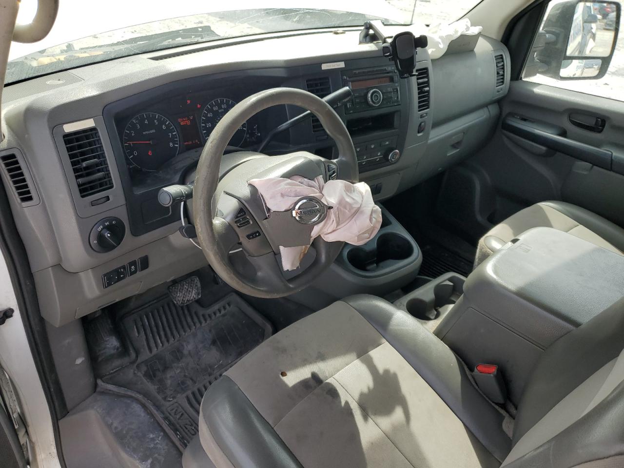 1N6AF0KY8GN812842 NISSAN NV 2016
