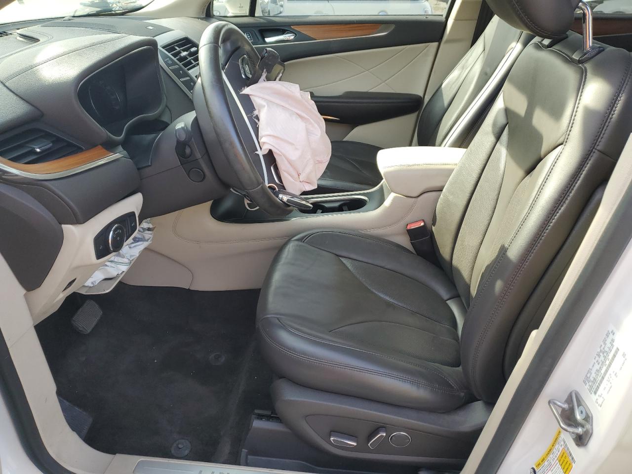 2017 Lincoln Mkc Select VIN: 5LMCJ2C99HUL14436 Lot: 46438405