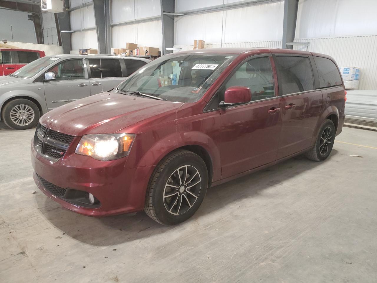 2018 Dodge Caravan - Image 1