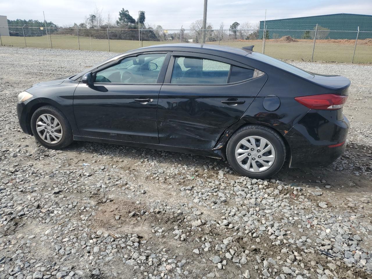 2017 Hyundai Elantra - Image 2