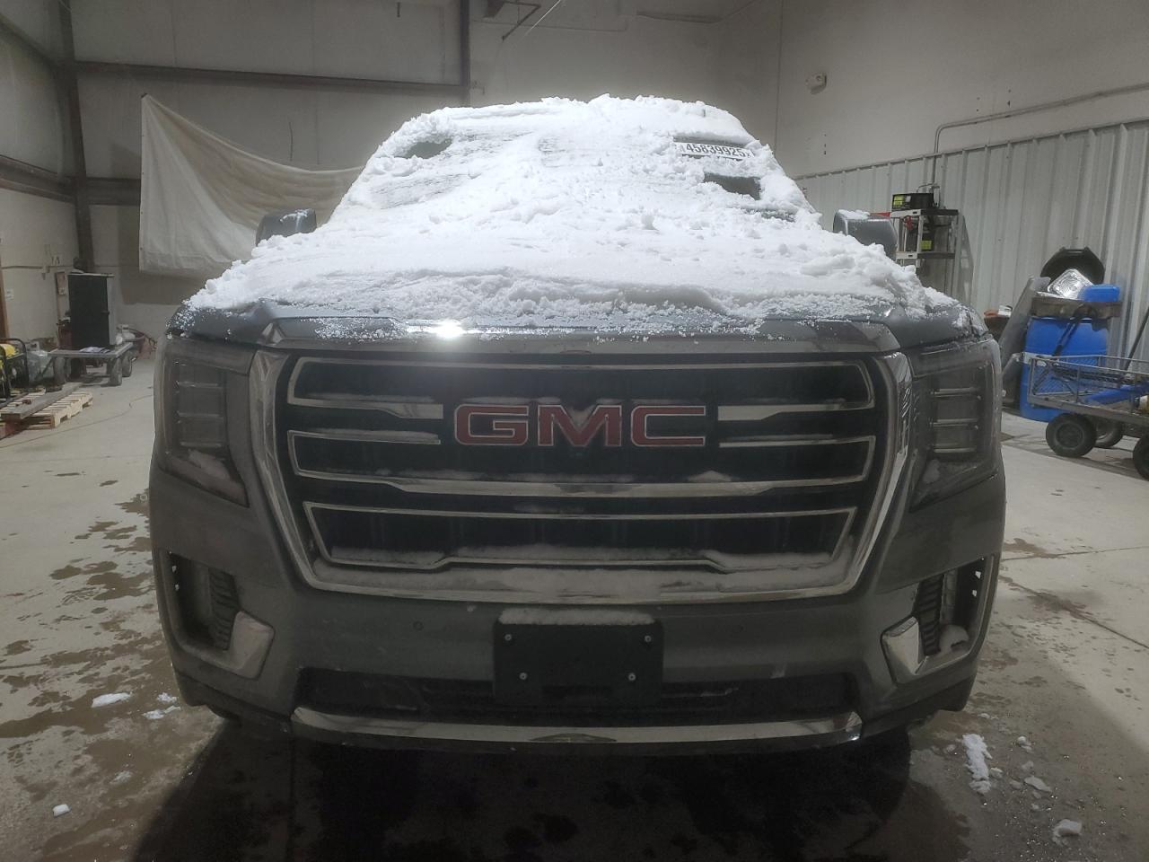 2021 GMC Yukon - Image 5