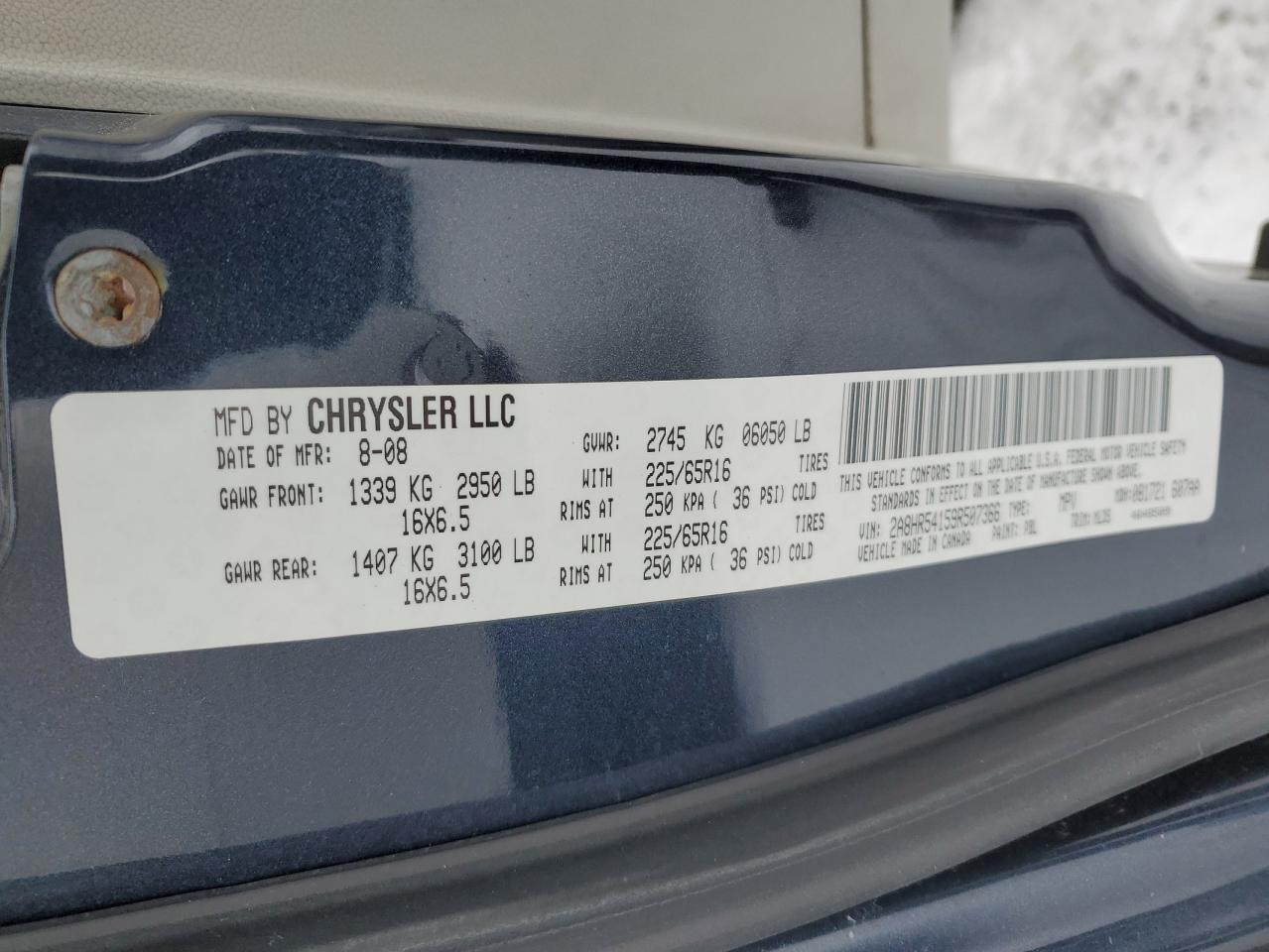 2009 Chrysler Town & Country - Image 13