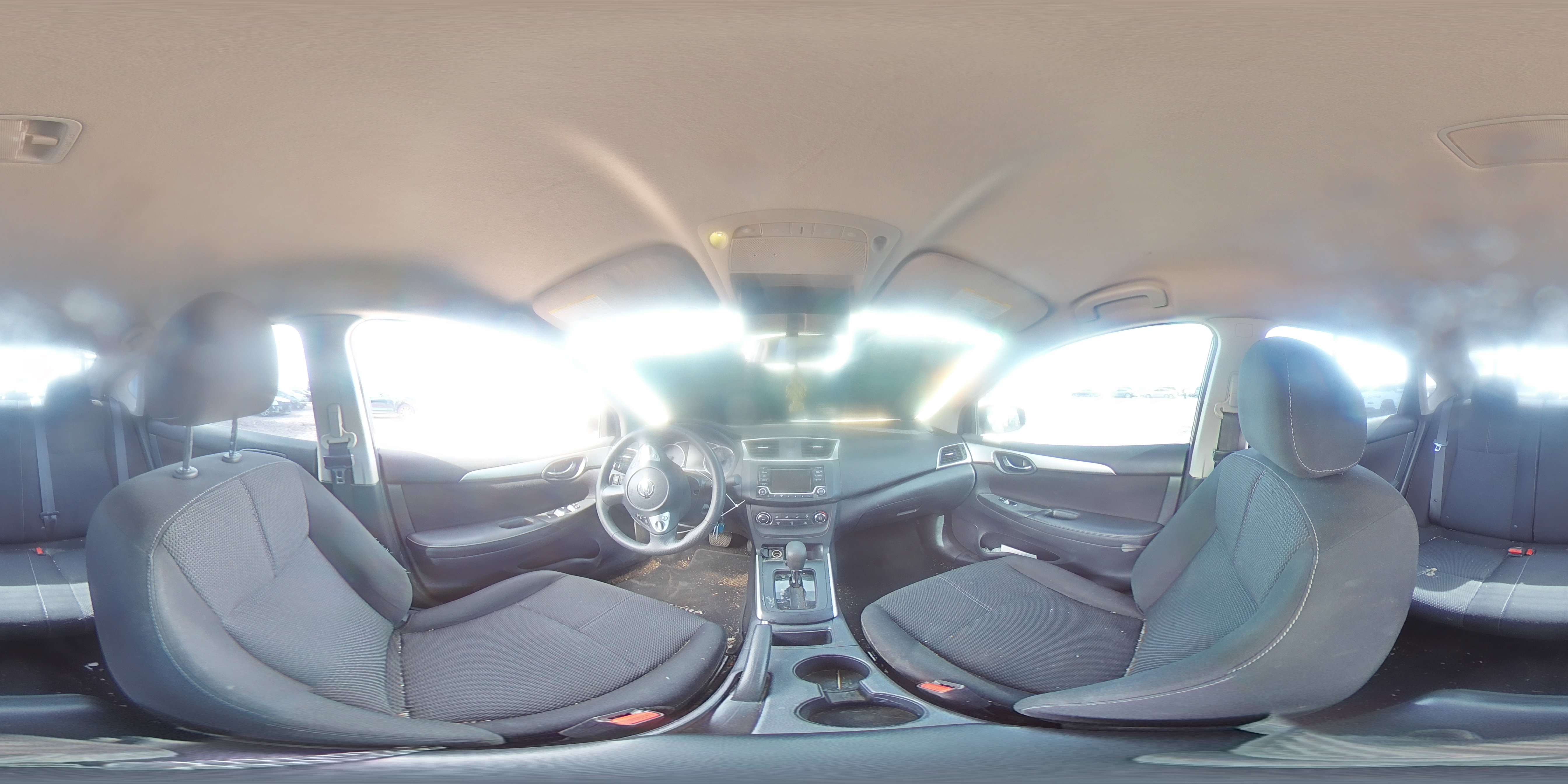 2018 Nissan Sentra - Image 13