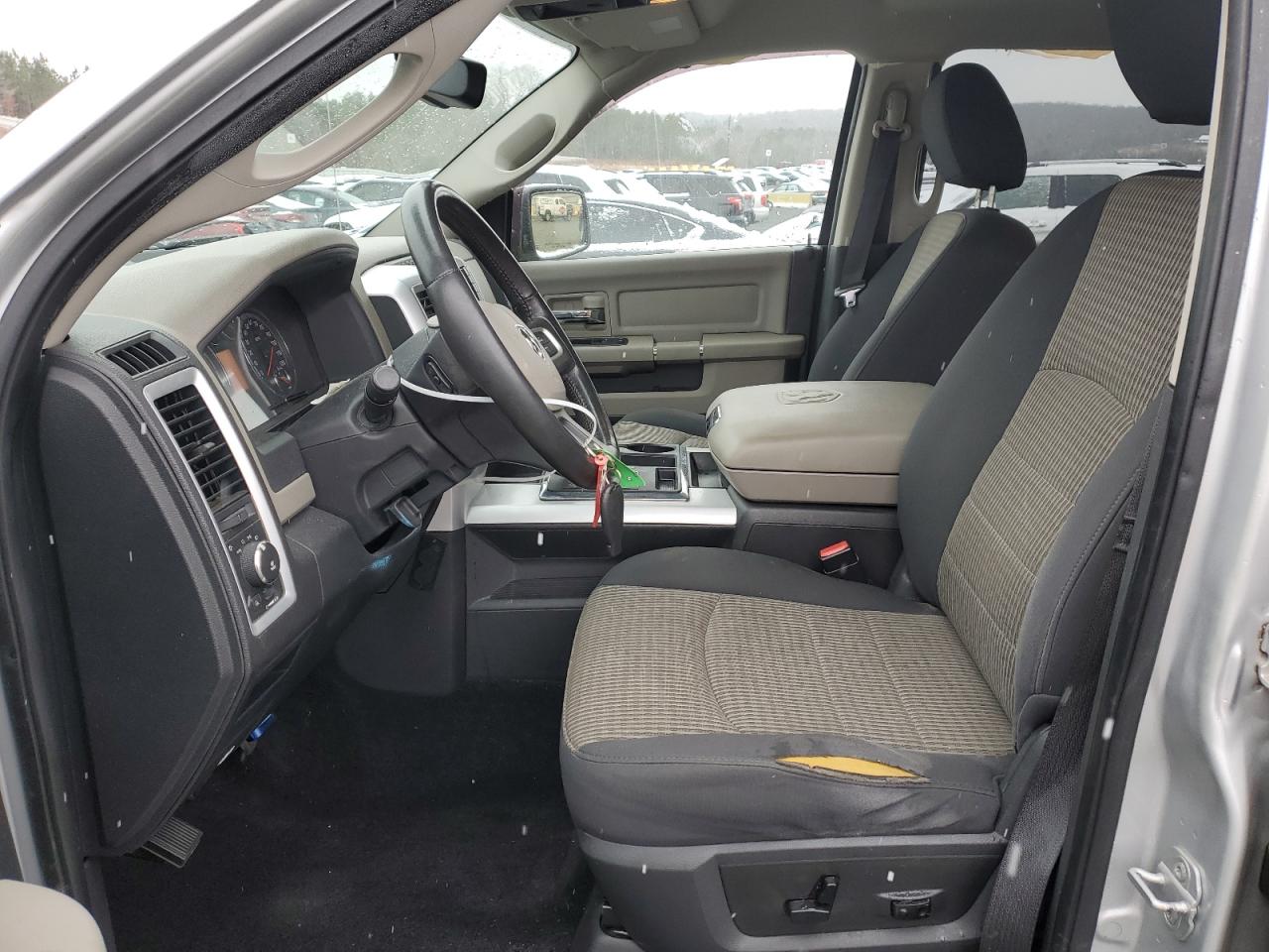 2010 Dodge RAM - Image 7