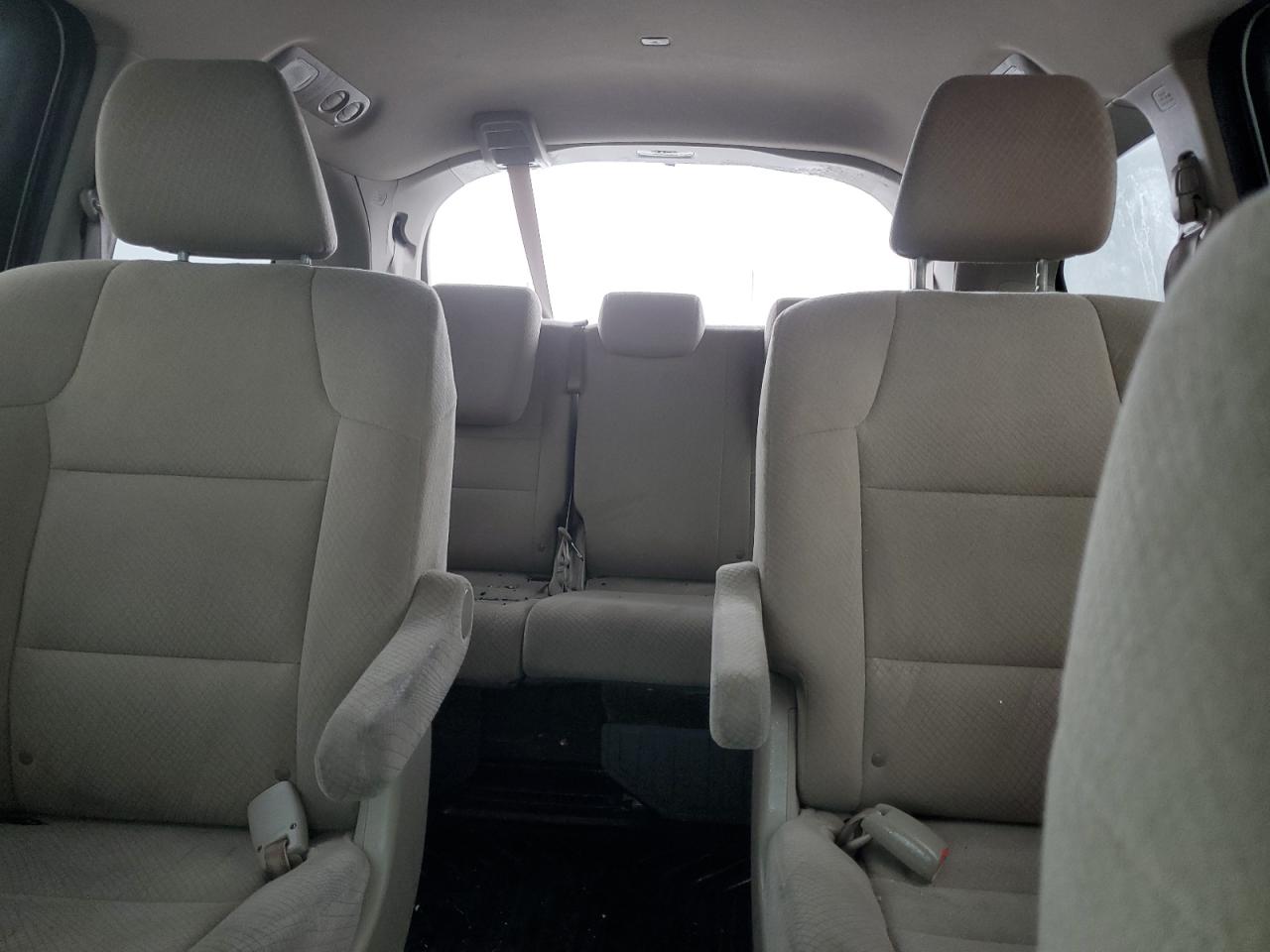 2014 Honda Odyssey - Image 10