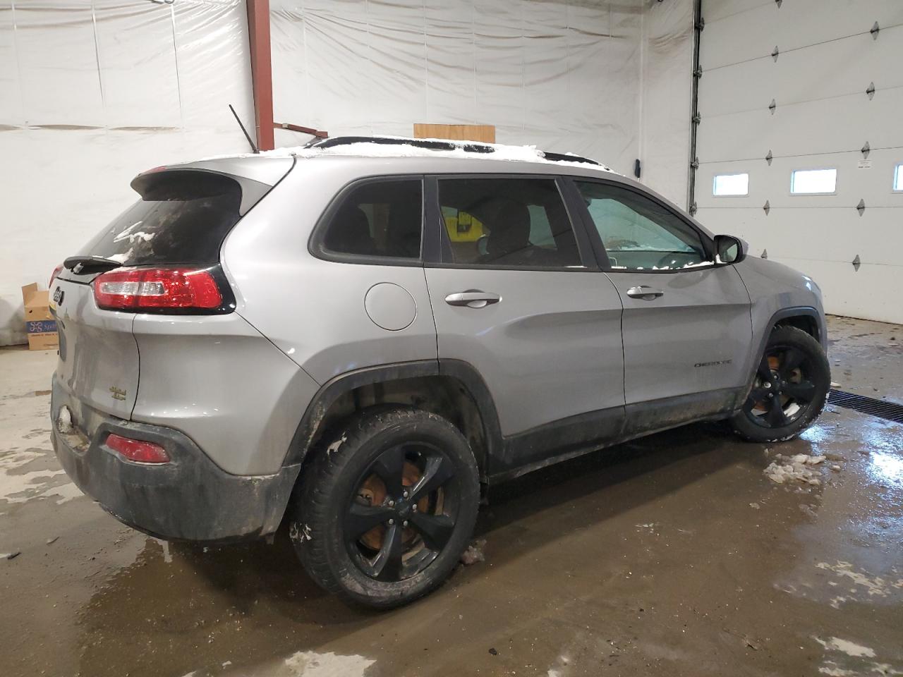 2018 Jeep Grand Cherokee - Image 3
