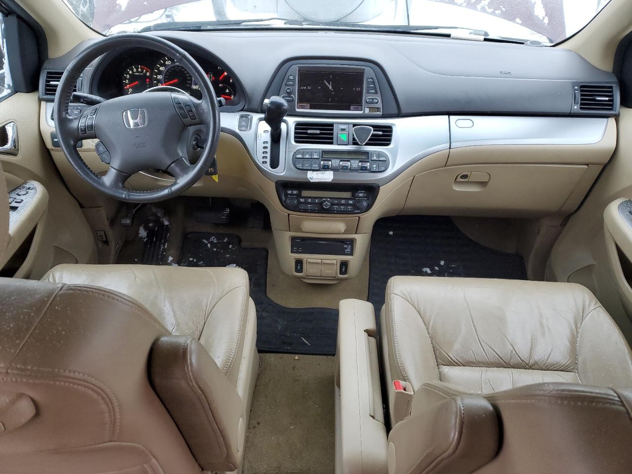 2010 Honda Odyssey - Image 8