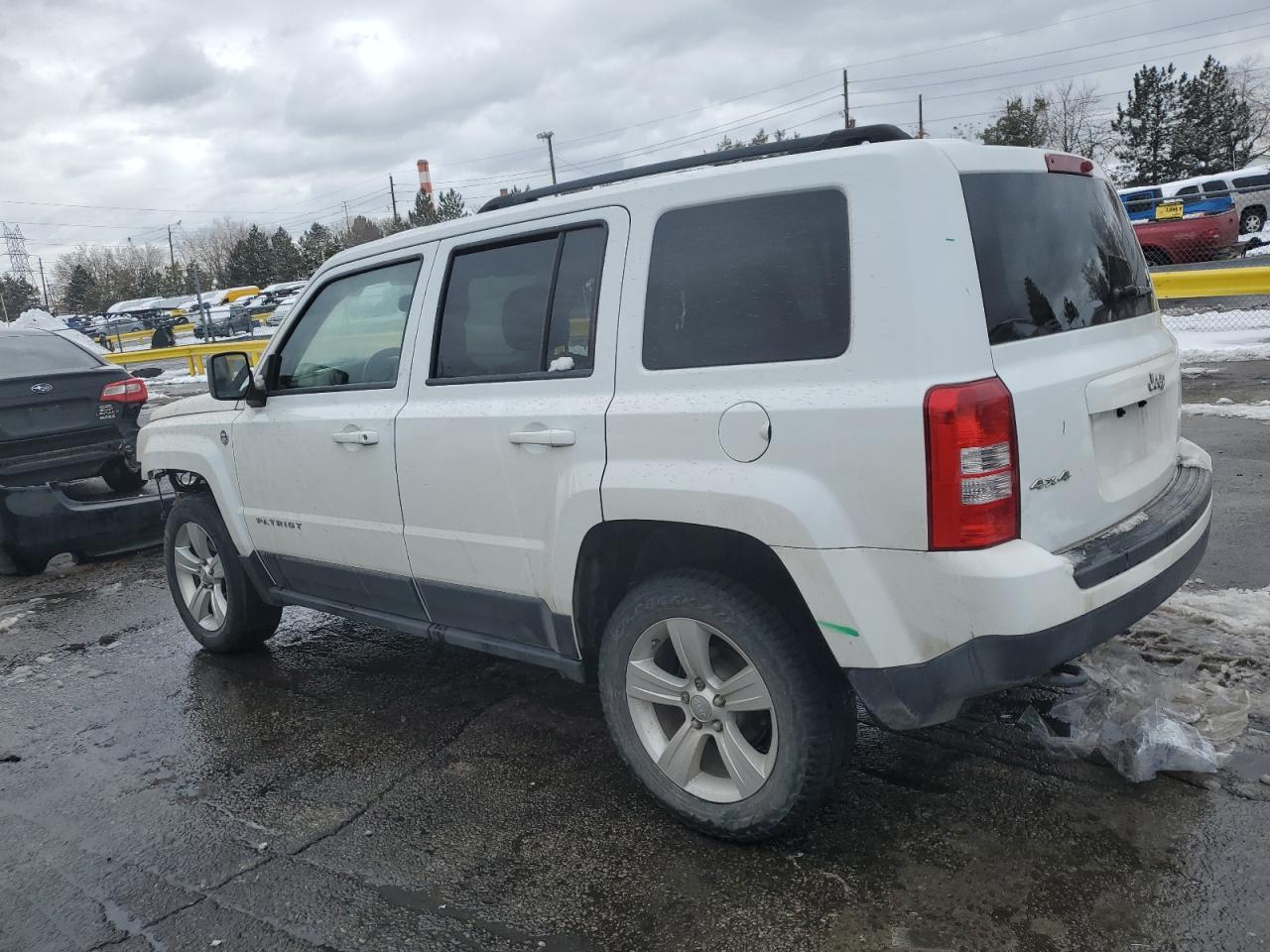 2014 Jeep Liberty (Patriot) - Image 2