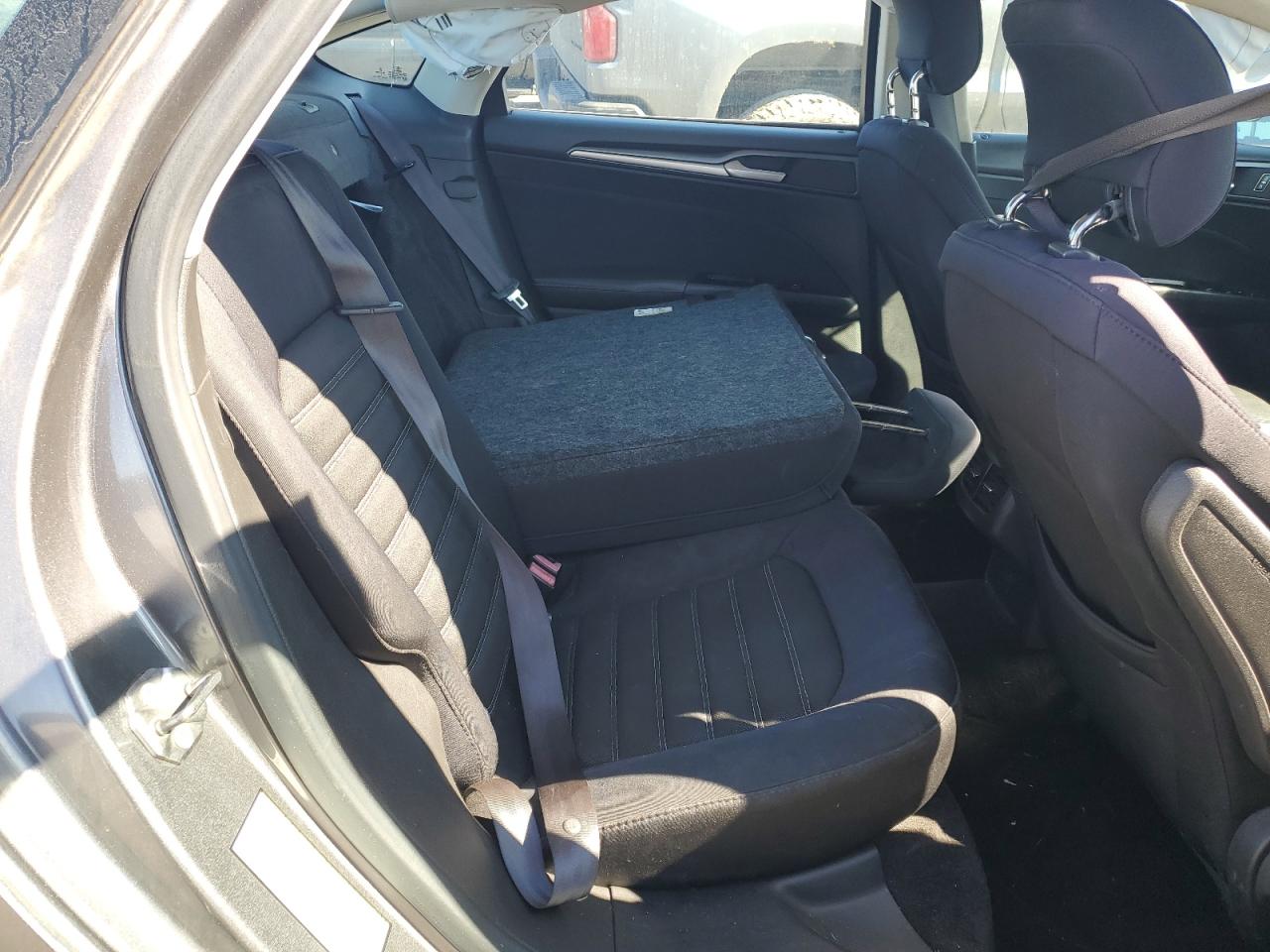 2013 Ford Fusion - Image 10