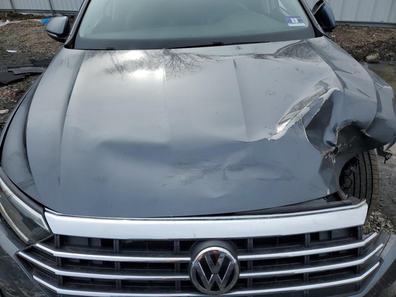 2019 Volkswagen Jetta - Image 13