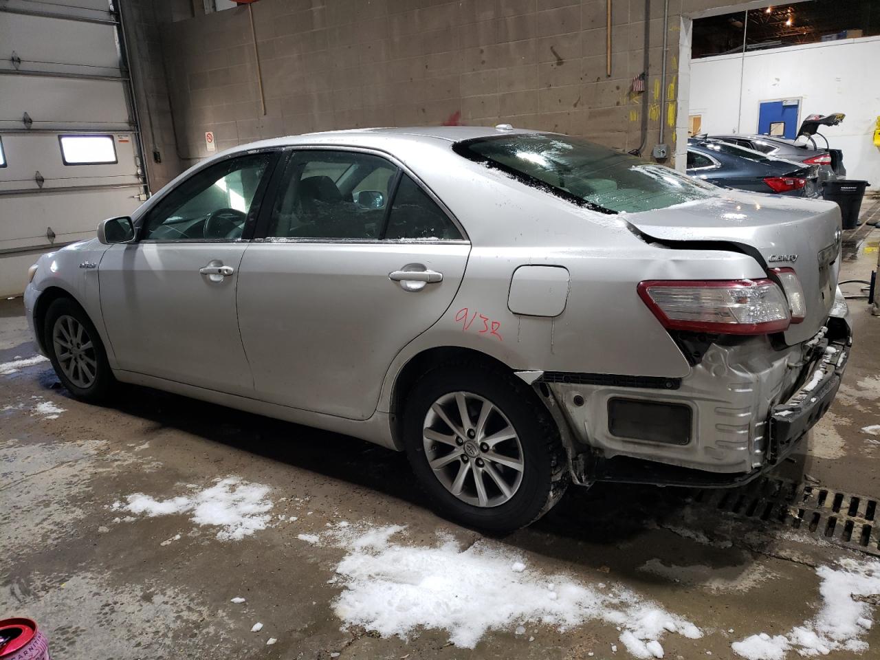 2010 Toyota Camry - Image 2