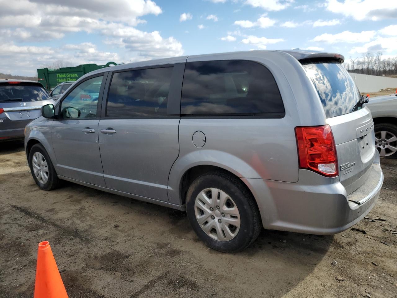 2018 Dodge Caravan - Image 2