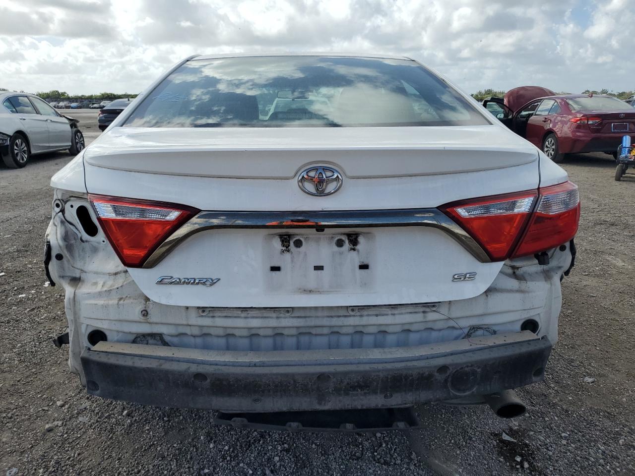2015 Toyota Camry - Image 6
