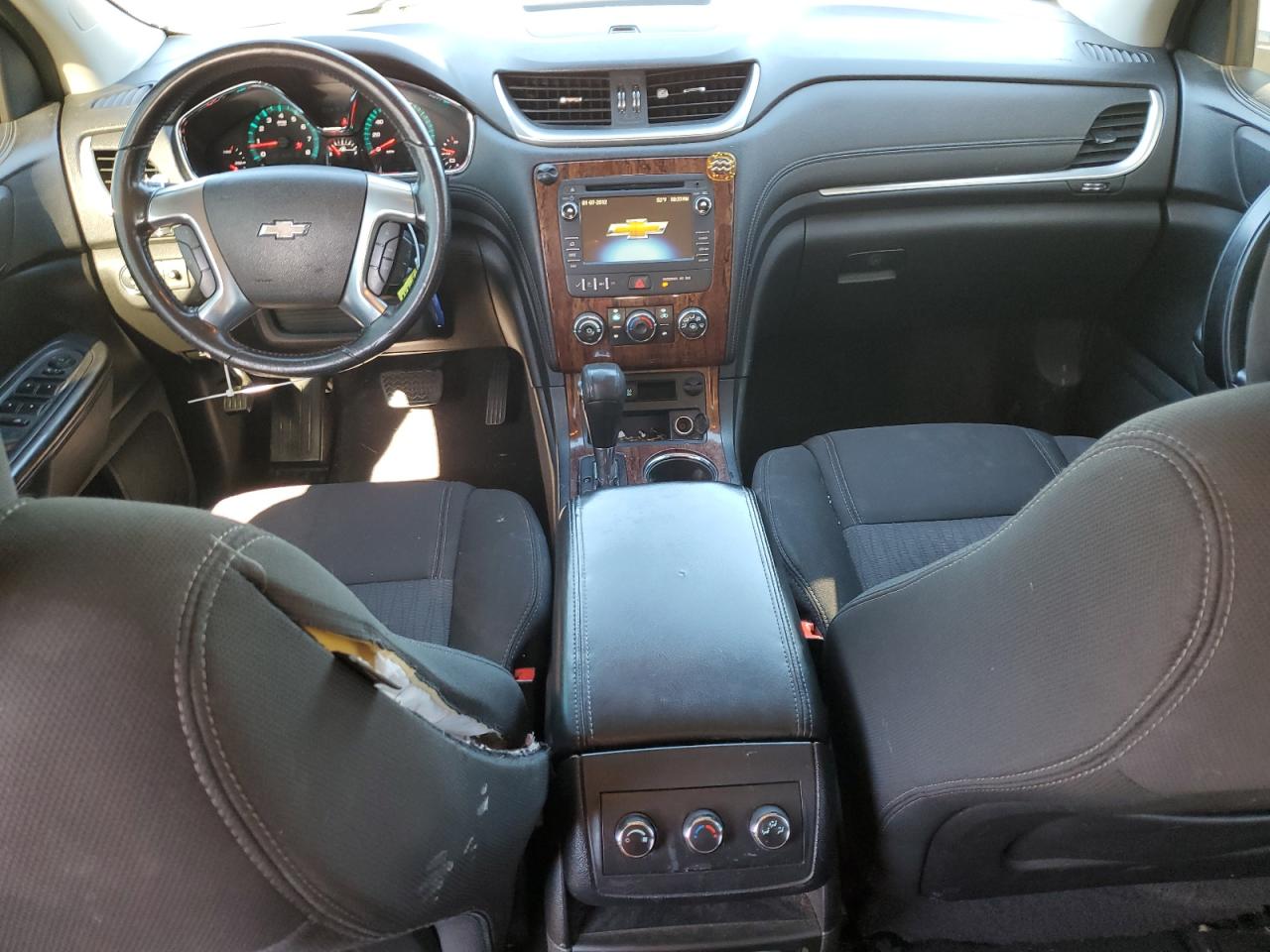 2014 Chevrolet Traverse - Image 8