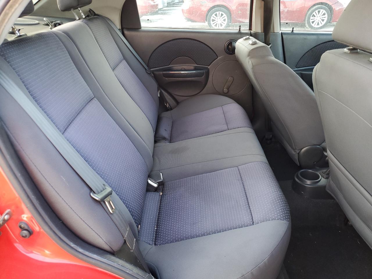 2006 Chevrolet Aveo - Image 11