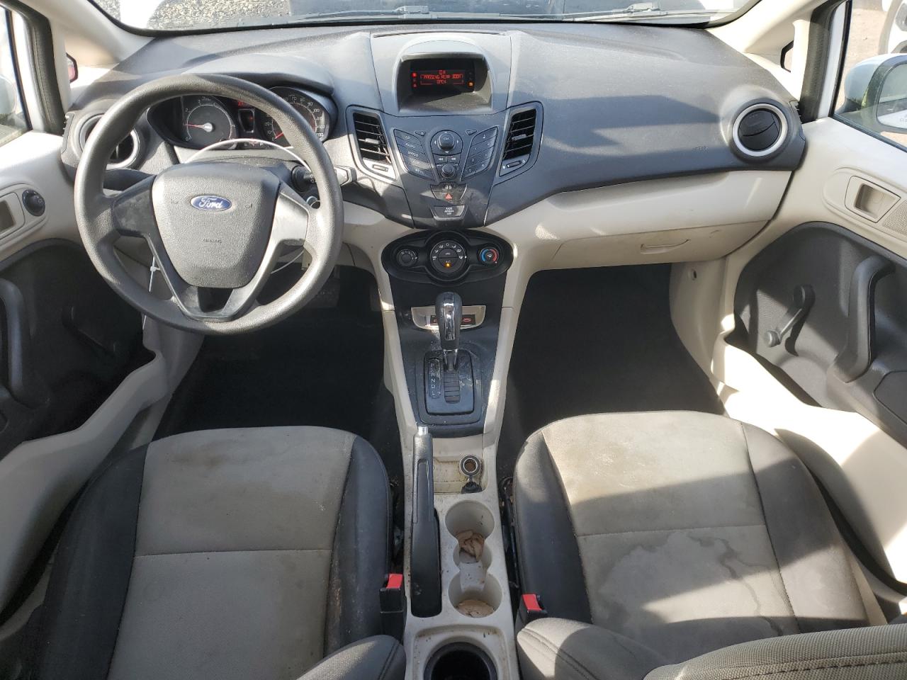 2013 Ford Fiesta - Image 8