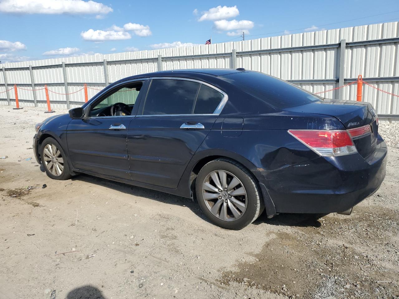 2011 Honda Accord - Image 2