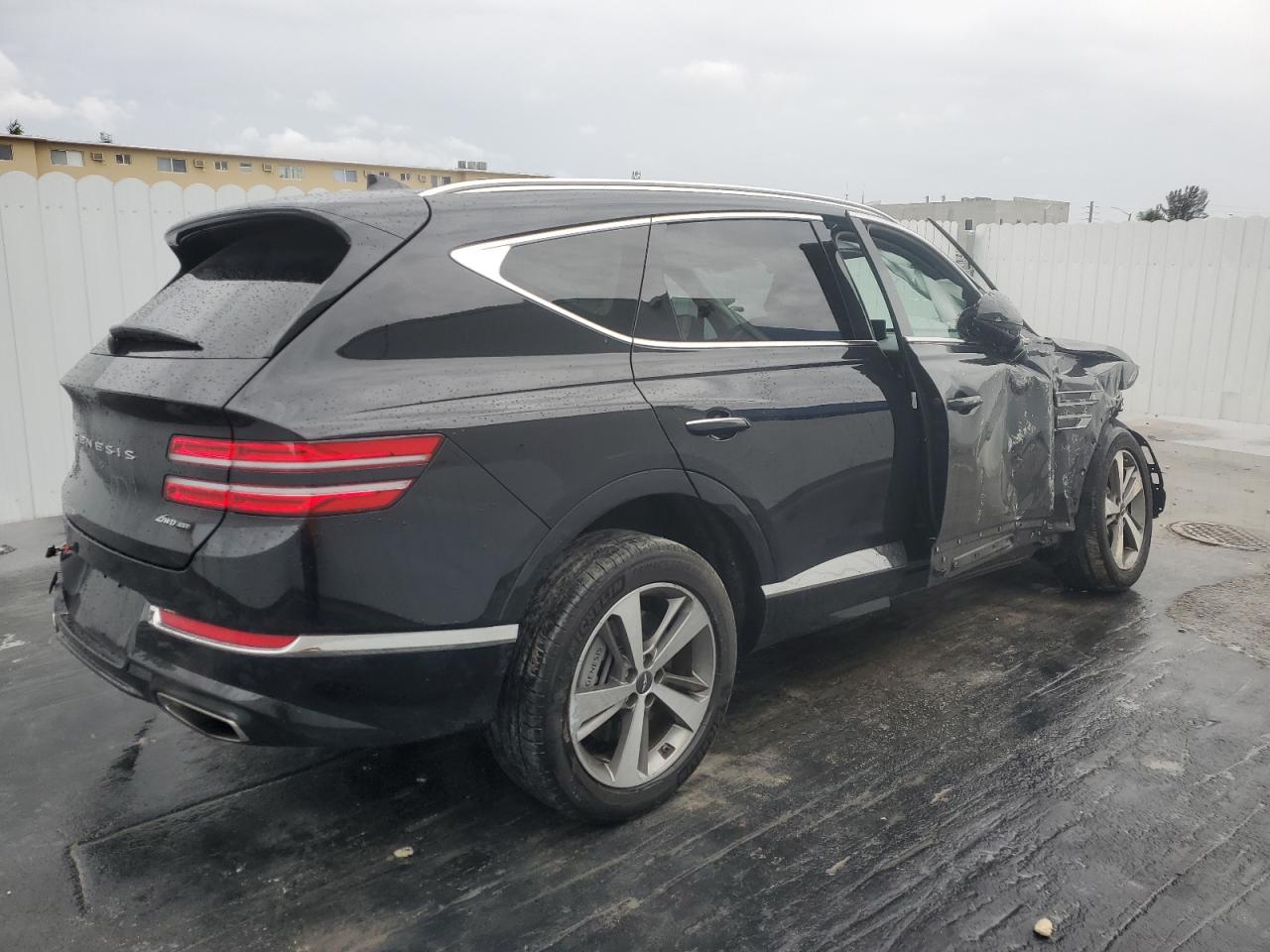 2024 Genesis GV80 - Image 3