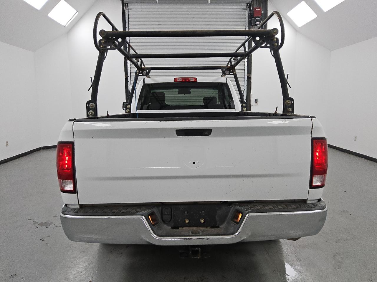 2015 RAM 1500 - Image 6