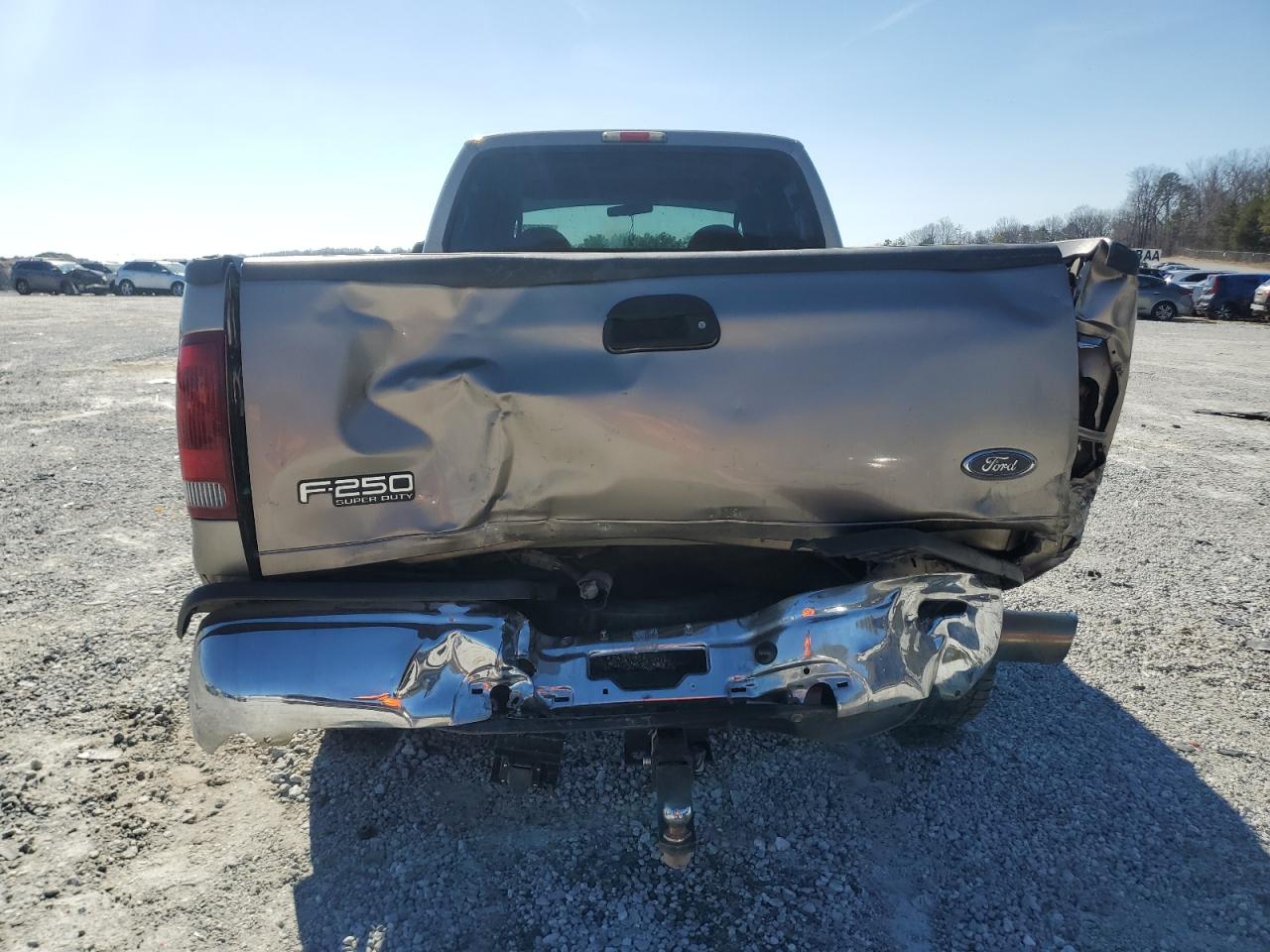 2003 Ford F250 - Image 6