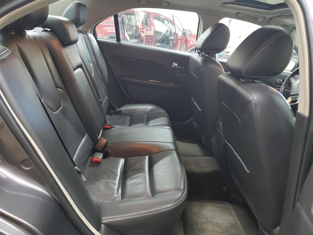 2011 Ford Fusion - Image 10