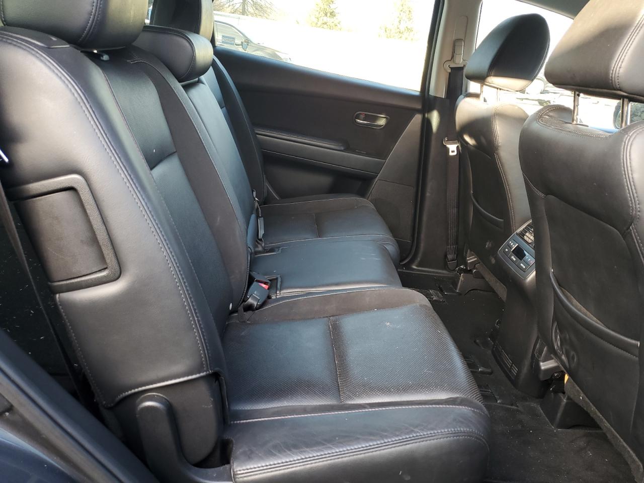 2015 Mazda CX-9 - Image 11