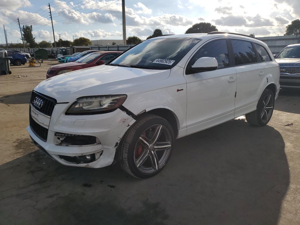 2014 Audi Q7 - Image 1