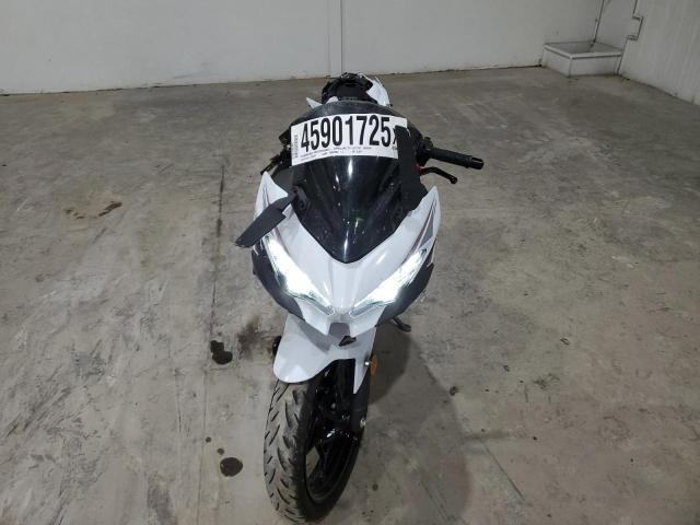  KAWASAKI ALL OTHER 2023 Білий