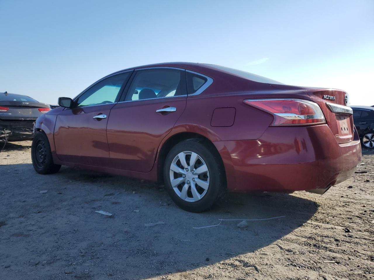 2013 Nissan Altima - Image 2