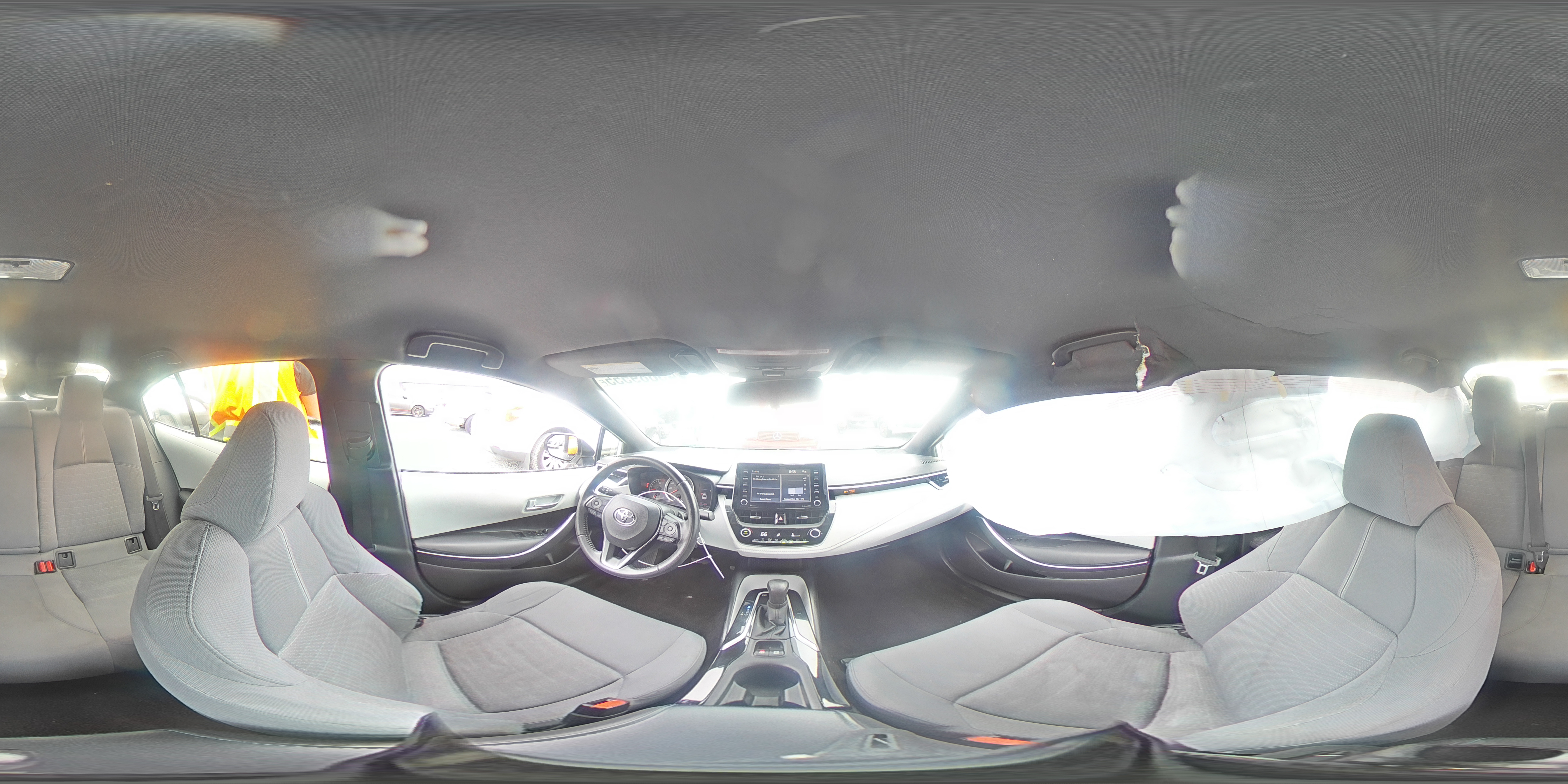 2021 Toyota Corolla - Image 13