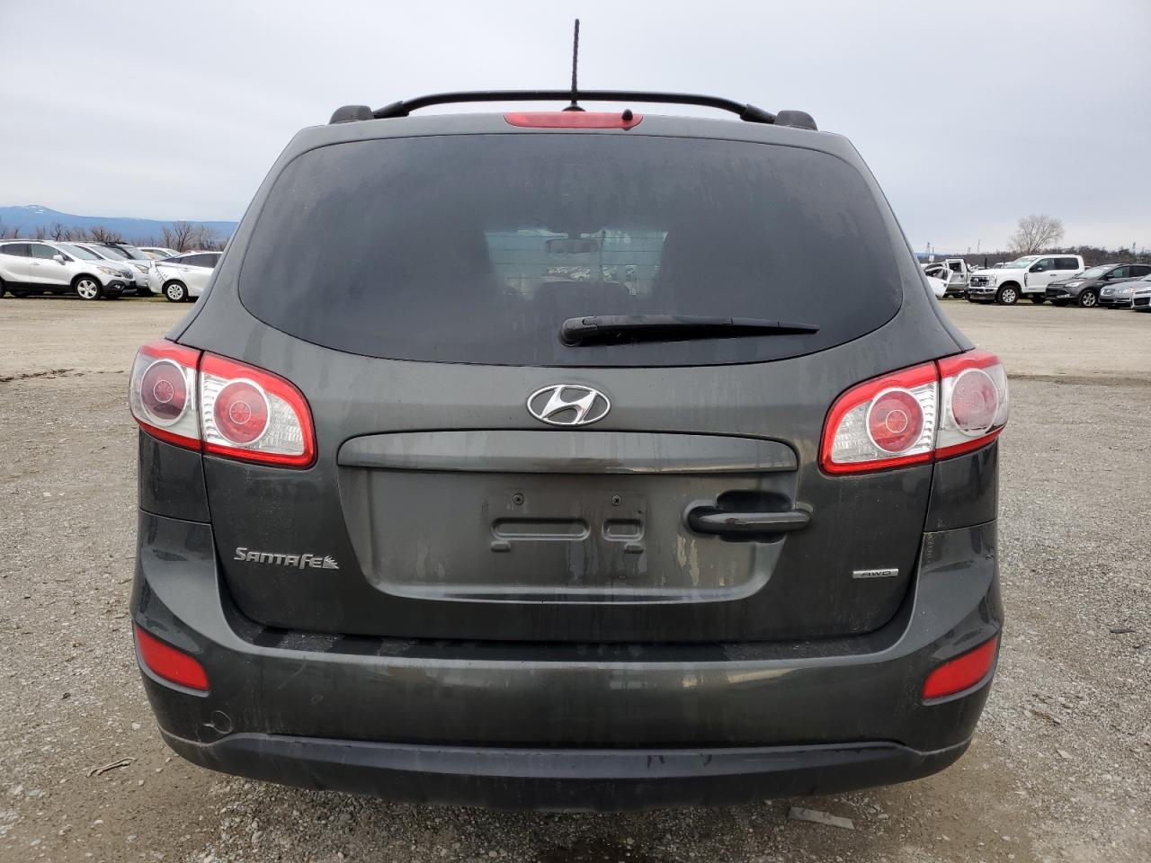 2012 Hyundai Santa Fe - Image 6