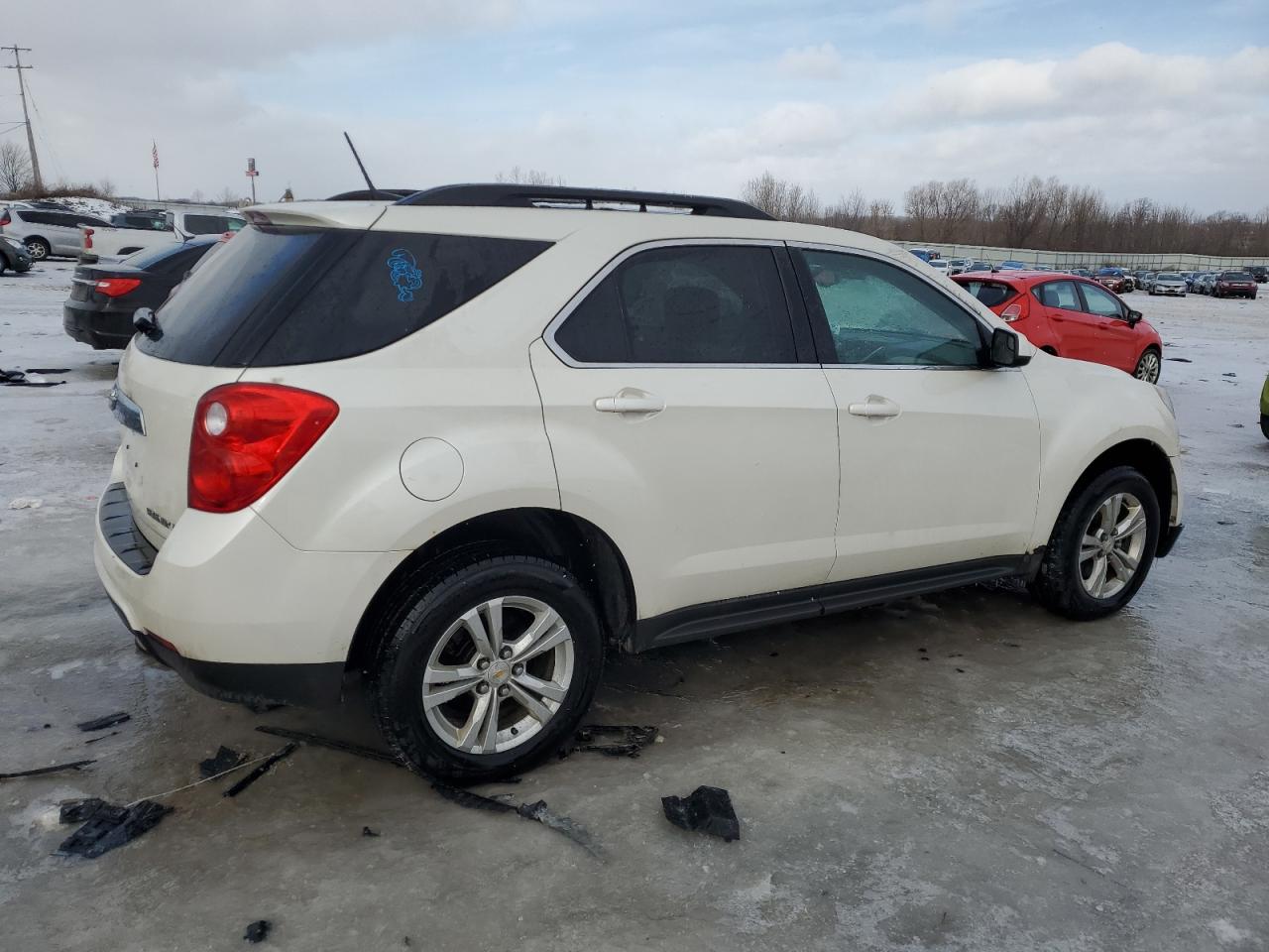 2013 Chevrolet Equinox - Image 3